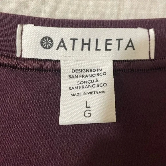 Athleta Womens Size Large Cowl Neck Short Sleeve Top Burgandy Relaxed Fit - Picture 3 of 6